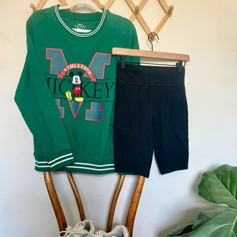 Oversized embroidered mickey mouse crewneck